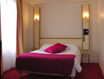 Antin St Georges 2* Parigi