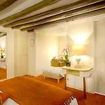Antin St Georges Hotel 2*