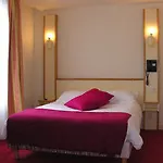 Antin St Georges 2* Parigi